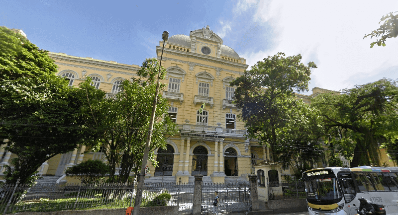 Qual a história da Lingua de Sinais no Brasil?